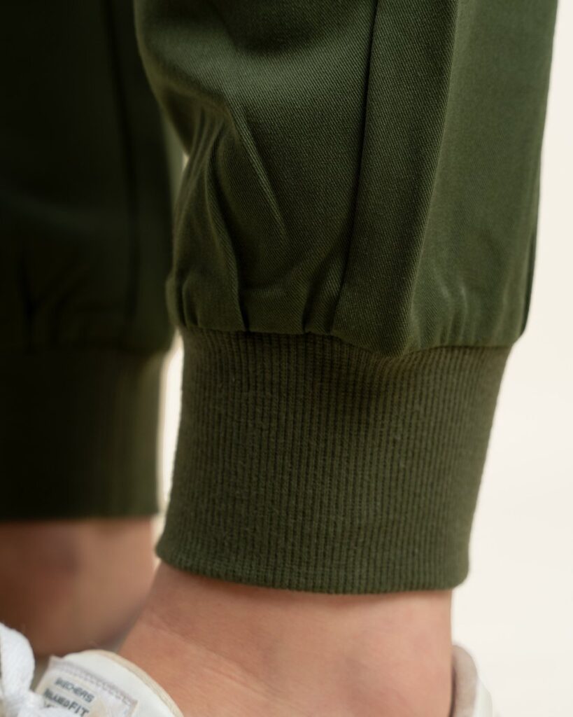 Pantalon mujer Dynamic military puño Rib